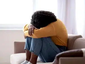 Canabidiol reduziu ansiedade na primeira semana de uso, aponta estudo